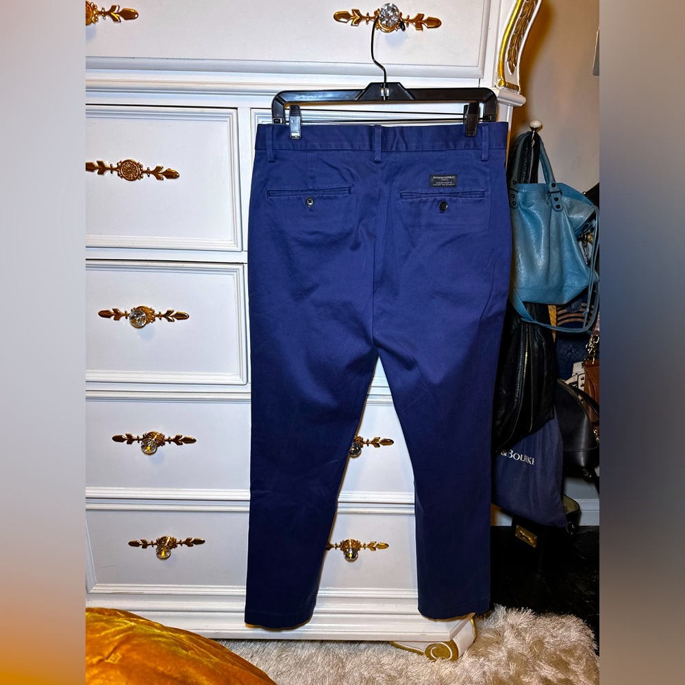 Banana Republic ‘Aiden Chino’ in ‘Magical Blue’ Size 31x30 - Picture 3 of 17